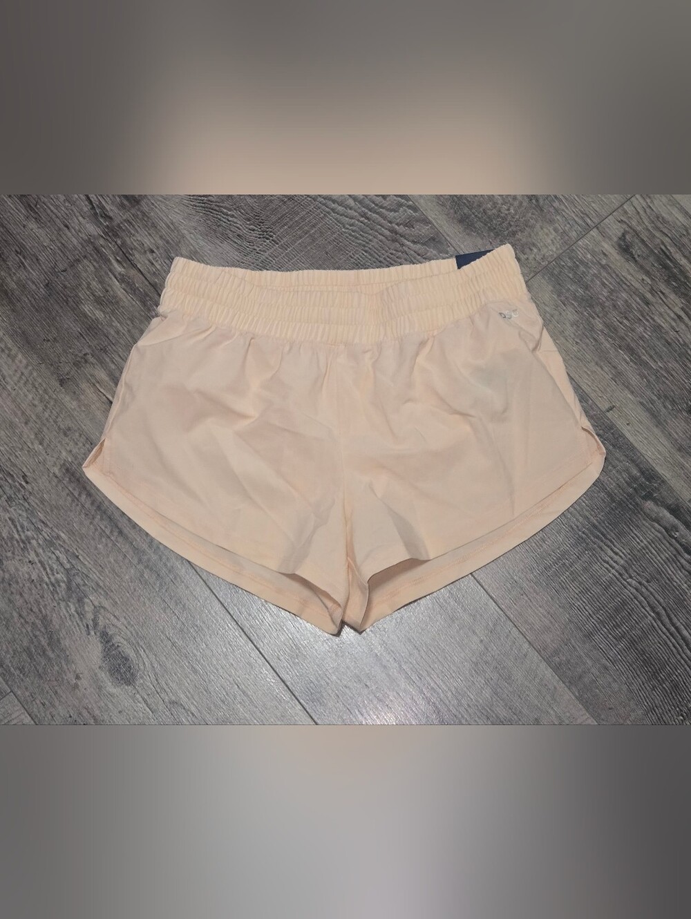 DSG Light Peach Women's Stride Shorts